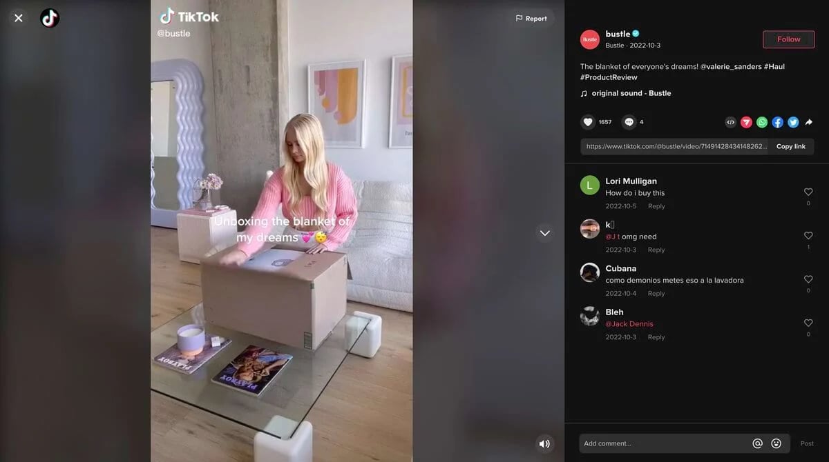 Tiktok_unboxing_video_example